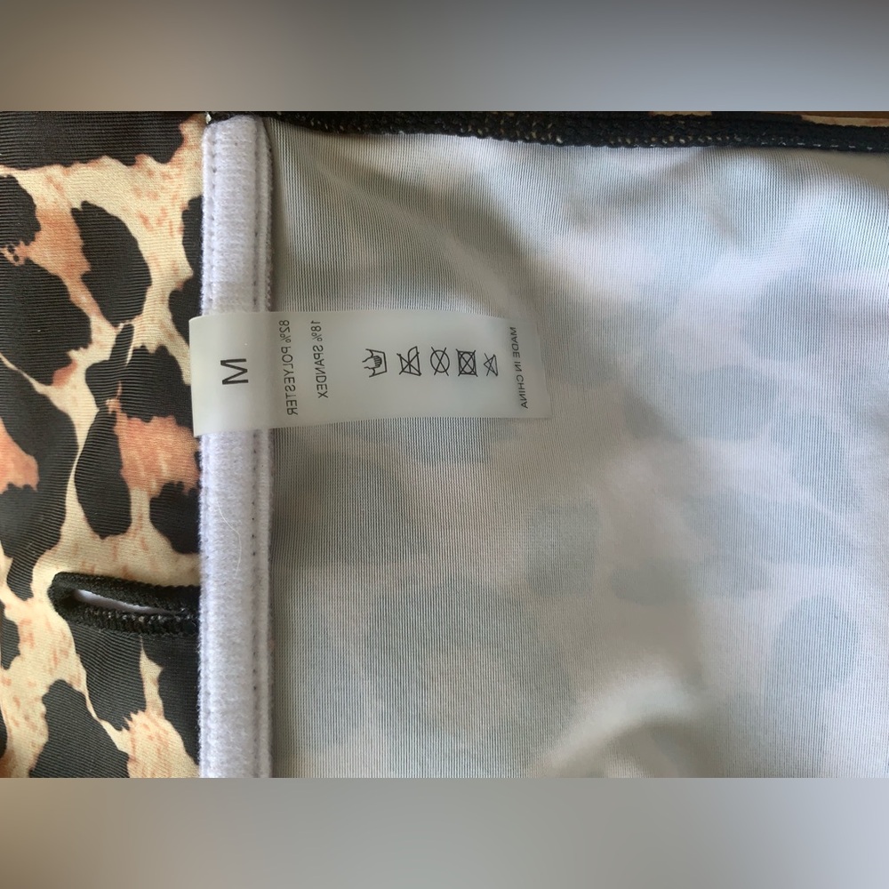Amazon Leopard Bikini Set - Picture 2 of 3